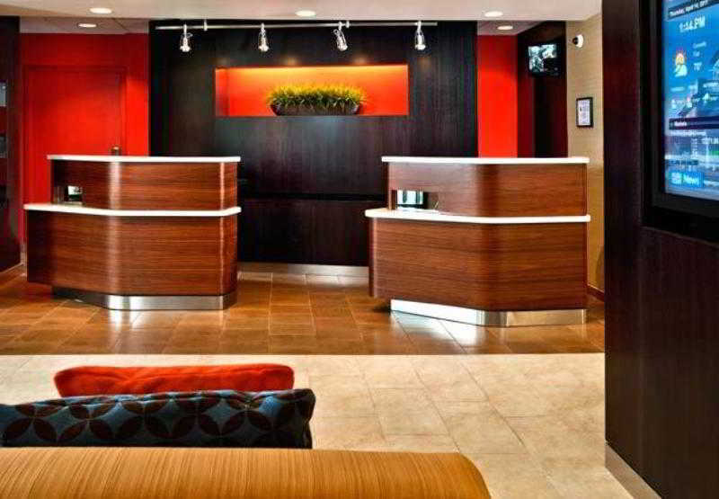 Courtyard By Marriott Файетвил Екстериор снимка